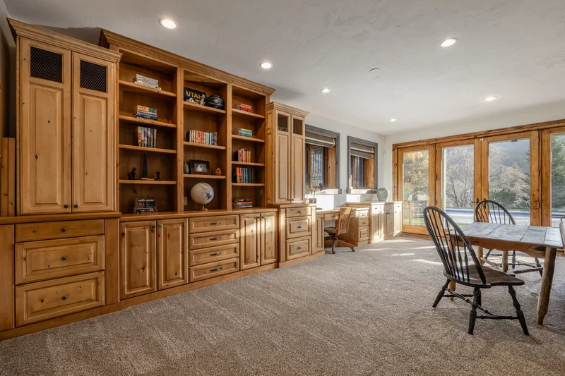 2091 S Windsor Park Circle, Bountiful, UT 84010, Bountiful, Utah, United States. - Photo 36