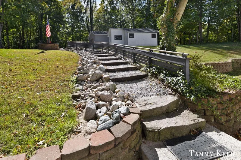 3148 Manlius Road , Fennville, MI 49408, Fennville, Michigan, United States. - Photo 35