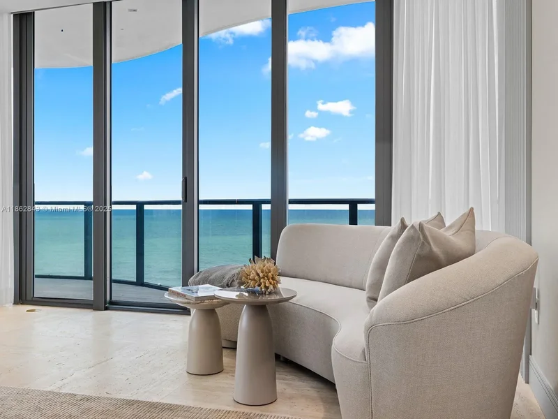 19575 Collins Ave 9, Golden Beach, Florida, United States. - Photo 25