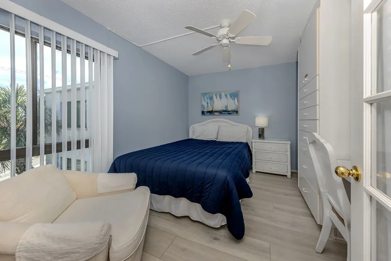 1555 Tarpon Center Drive , 203, Venice, FL 34285, Venice, Florida, United States. - Photo 15