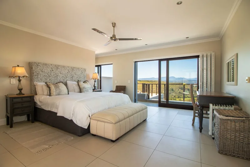 50 Ponta Delgarda Avenue, Plettenberg Bay, Western Cape, South Africa. - Photo 5