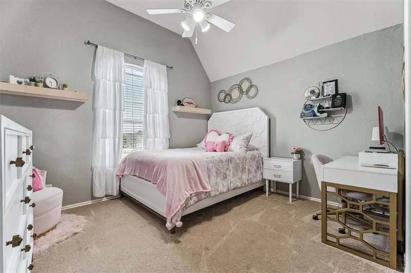 6104 Laquinta Drive, Edmond, OK 73025, Edmond, Oklahoma, United States. - Photo 33