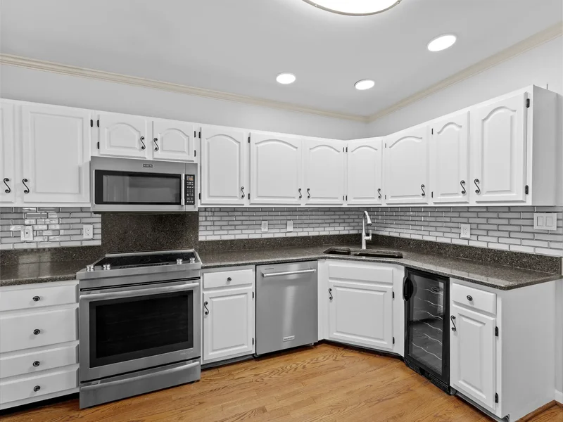 838 Ethans Glen Drive , Knoxville, TN 37923, Knoxville, Tennessee, United States. - Photo 8