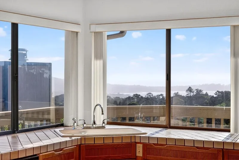 3475 Edgefield Place, Carmel-by-the-Sea, California, United States. - Photo 21