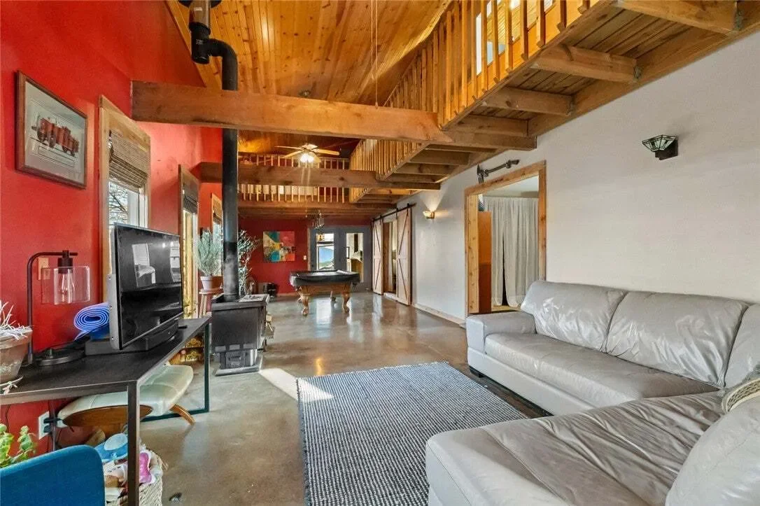 Gallery photo 8