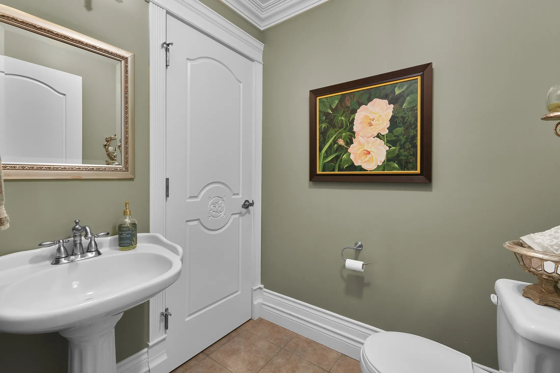 Gallery photo 2