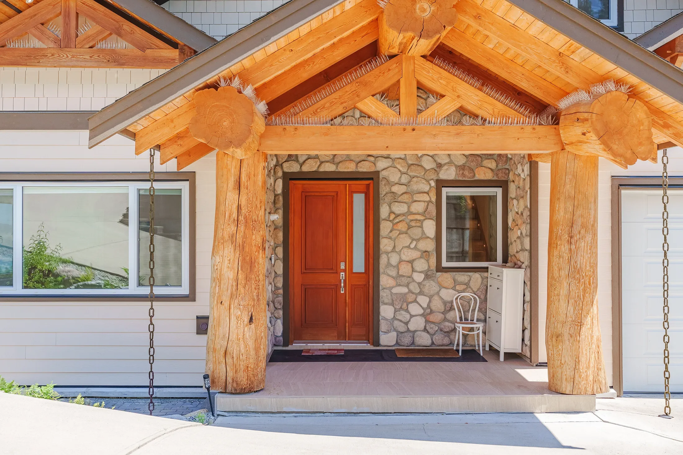 Exterior photo 4