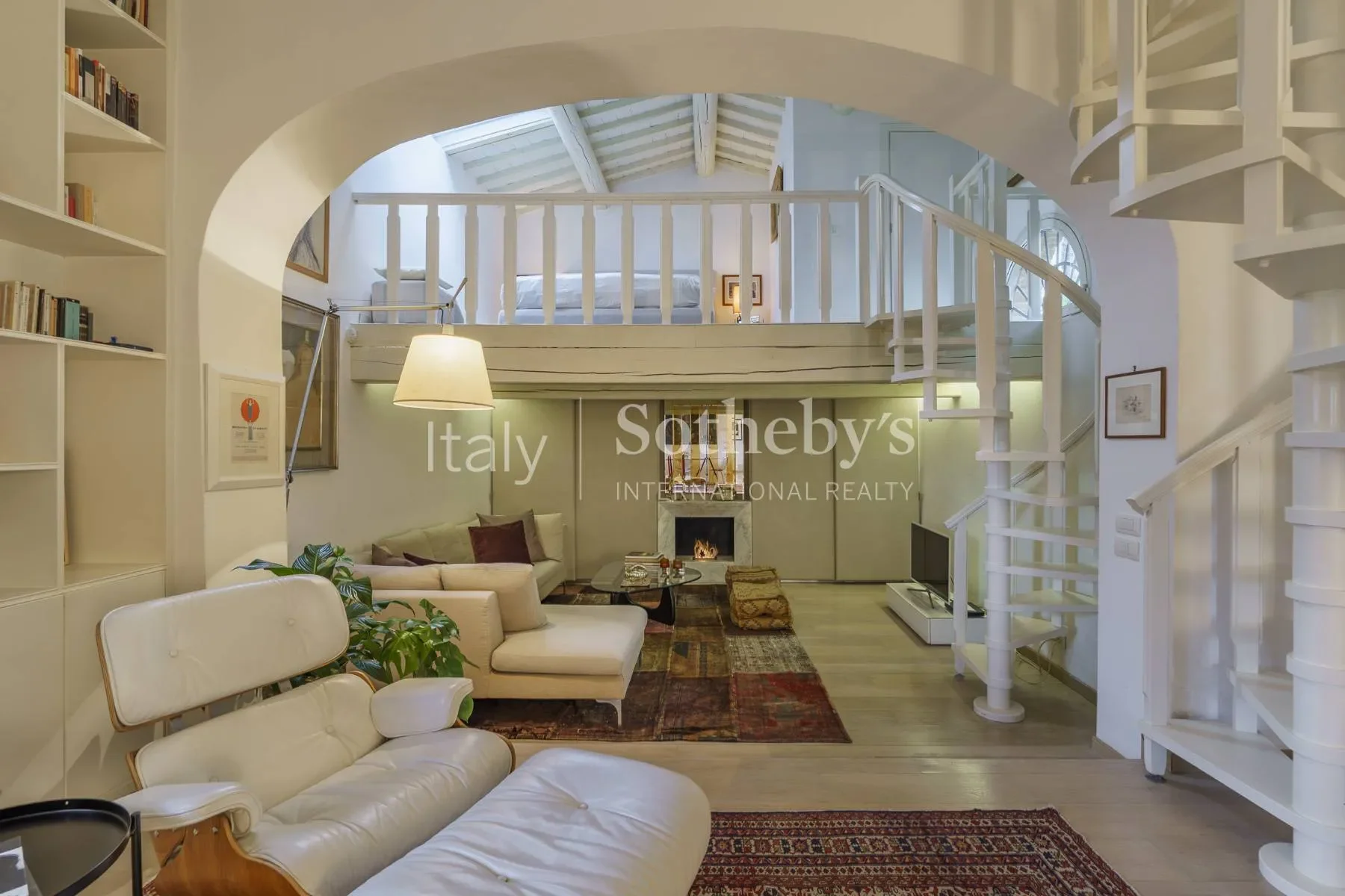 Gallery photo 2