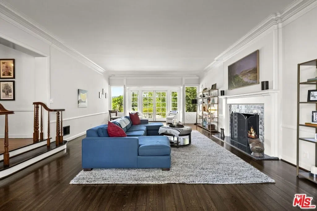 850 Birchwood Drive, Los Angeles, California, United States. - Photo 40