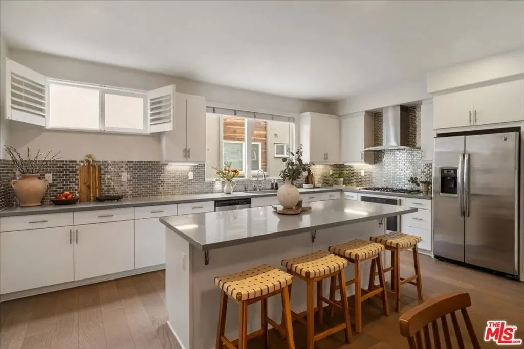 644 N Gramercy Place, Los Angeles, California, United States. - Photo 18
