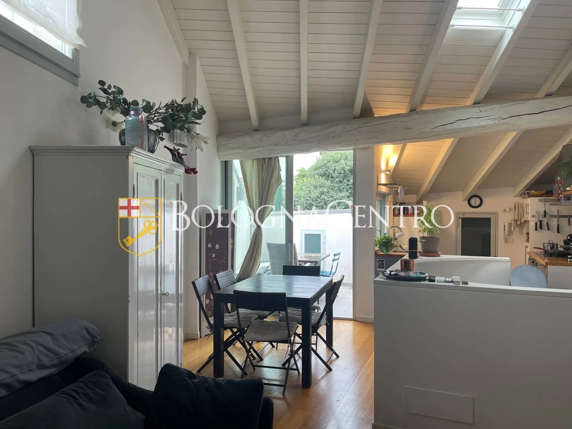 Gallery photo 6