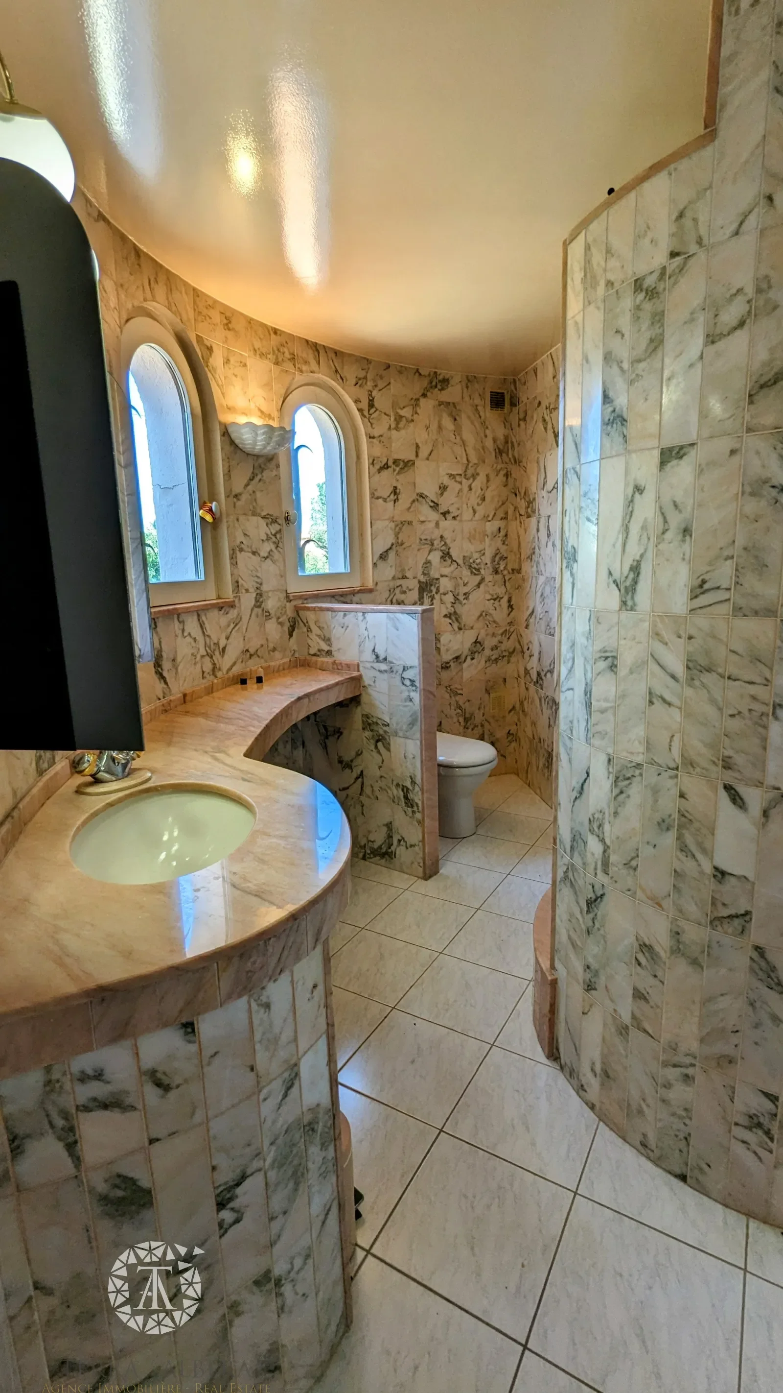 Gallery photo 5
