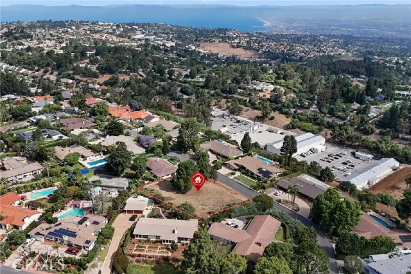 6 Coveview Drive, Rolling Hills, California, United States. - Photo 2