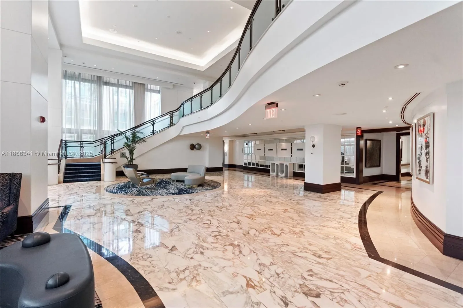 4391 Collins Ave 803, Miami Beach, Florida, United States. - Photo 44