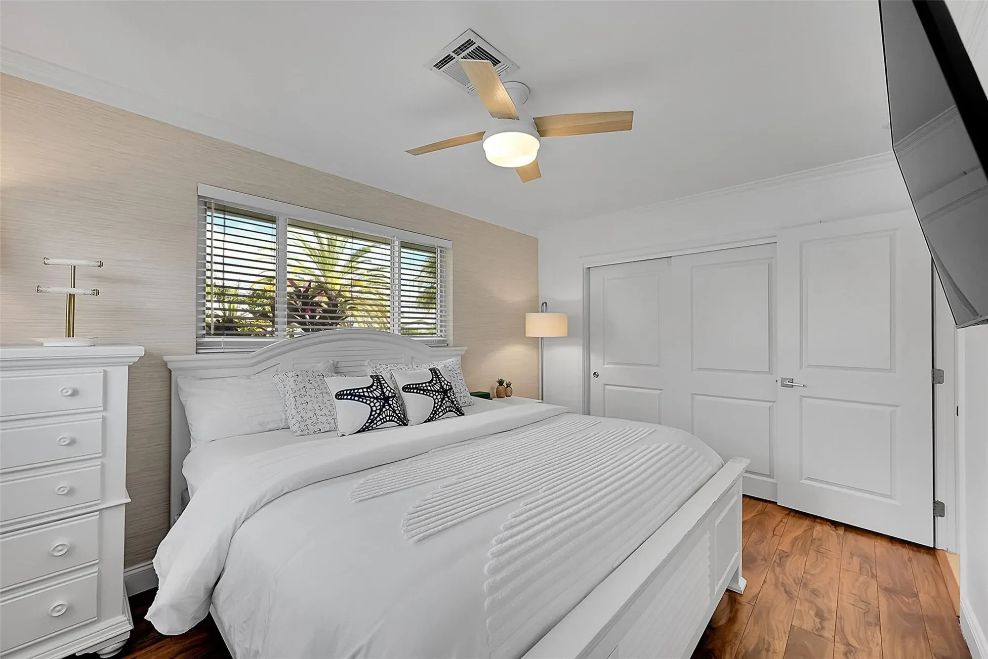 1080 SE 9th Ave, Pompano Beach, Florida, United States. - Photo 17