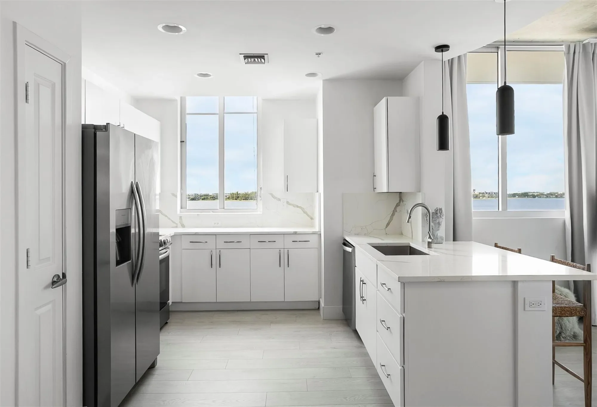 300 S Australian Ave, West Palm Beach, Florida, United States. - Photo 4