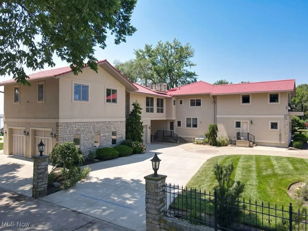 1431 Cedar Point Road, Sandusky, OH 44870, Sandusky, Ohio, United States. - Photo 21