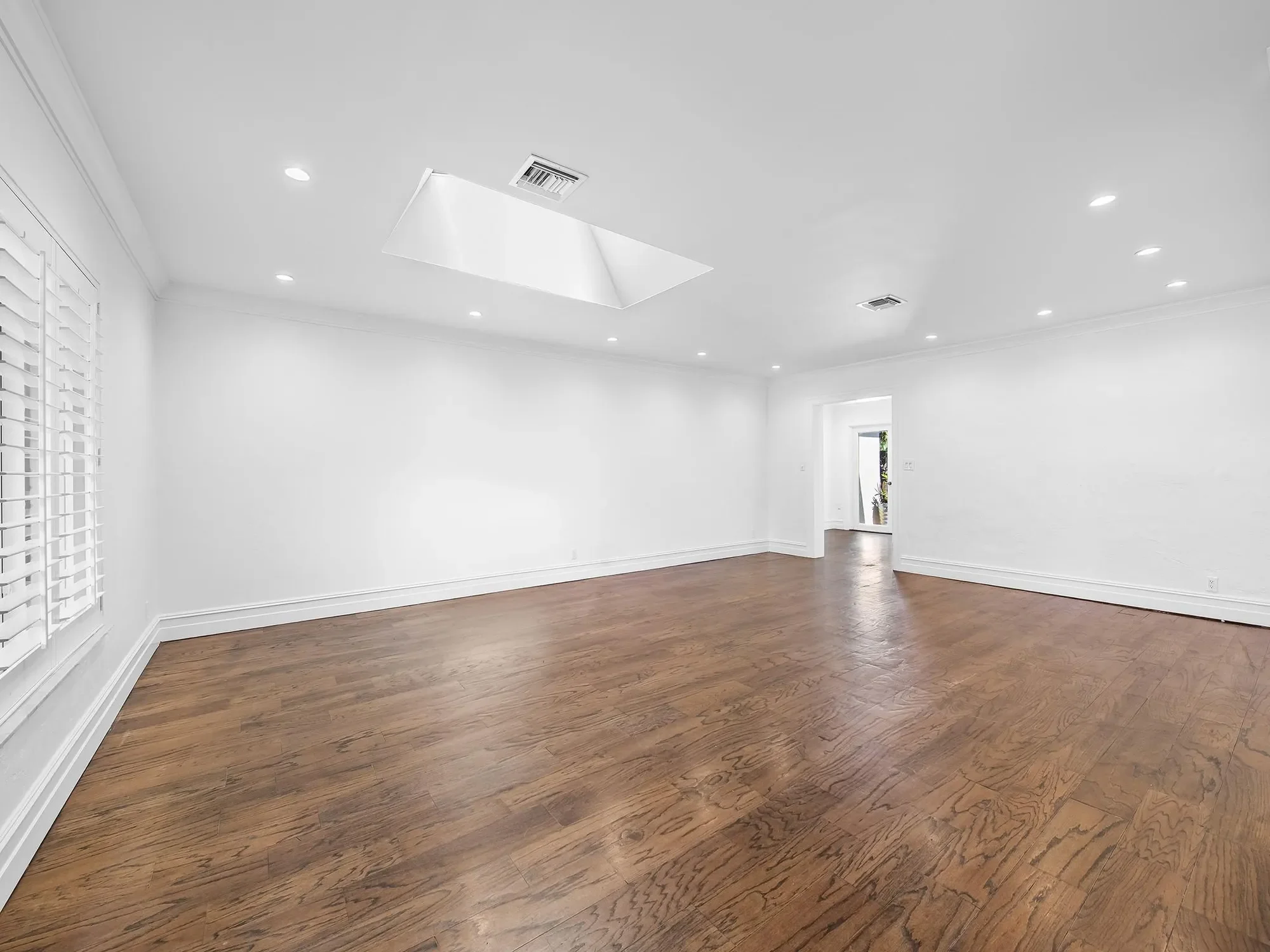 Gallery photo 7