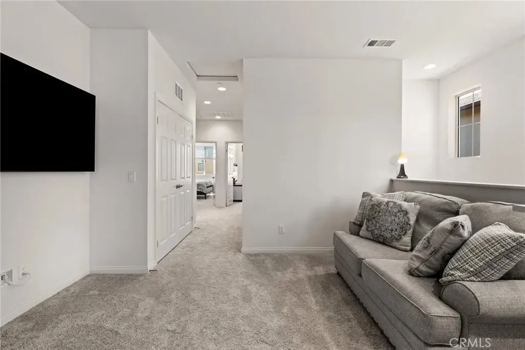 4398 Cadence Way, Oceanside, California, United States. - Photo 27