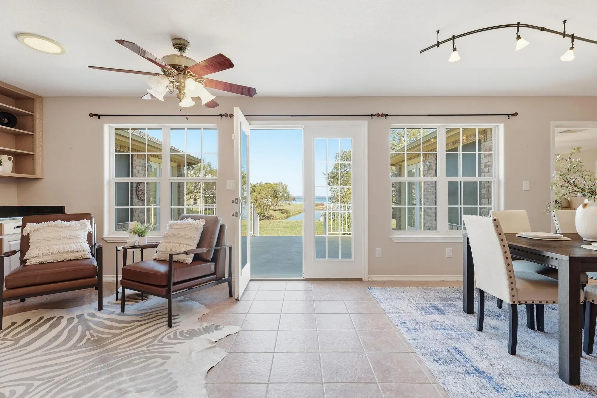 200 Apache Trail ST, Burnet, Texas, United States. - Photo 9