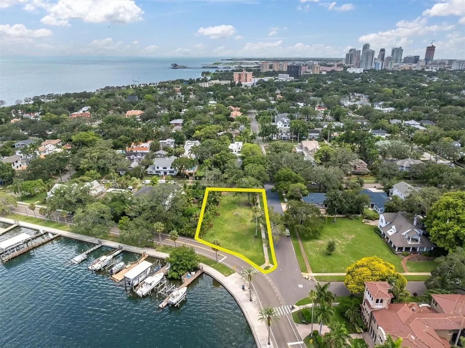 1956 COFFEE POT BOULEVARD, ST PETERSBURG, FL, 33704, USA, St. Petersburg, Florida, United States. - Photo 8