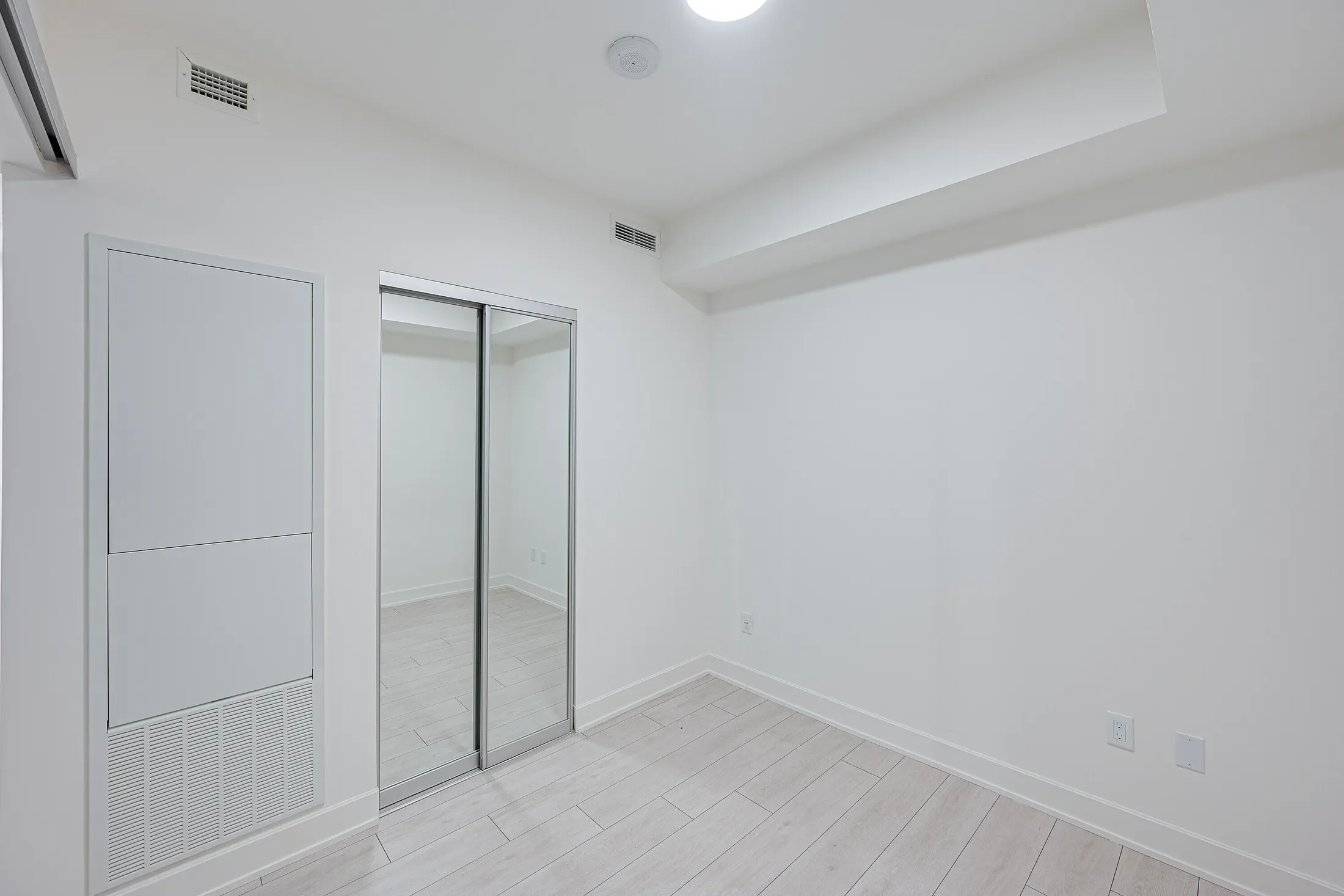 Gallery photo 11