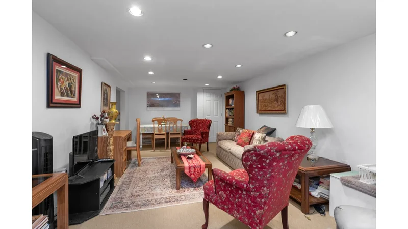 2 Coolidge Avenue, Old Brookville, New York, United States. - Photo 18