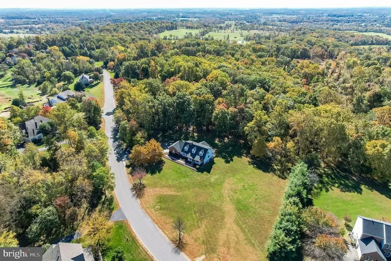 18180 TURNBERRY DR DRIVE, ROUND HILL, VA 20141, Round Hill, Virginia, United States. - Photo 71