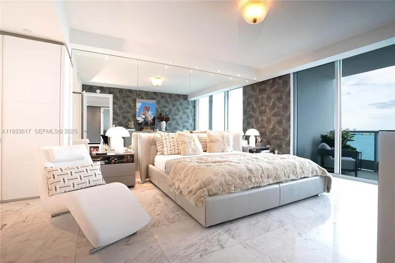 1331 Brickell Bay Dr 1609, Miami, FL, 33131, USA, Miami, Florida, United States. - Photo 34