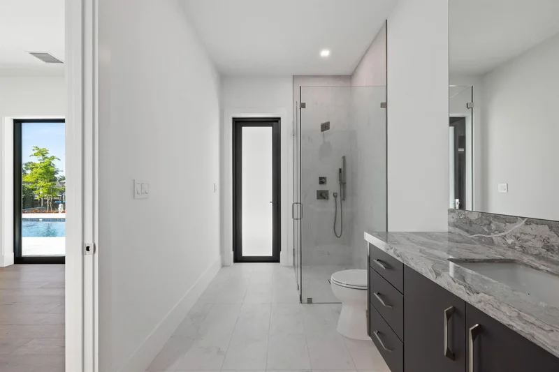 11721 Lake Shore Place, North Palm Beach, Florida, United States. - Photo 27