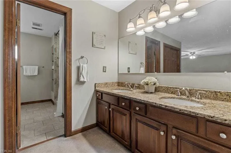 509 Foxgate Quarter Quay, Chesapeake, Virginia, United States. - Photo 32