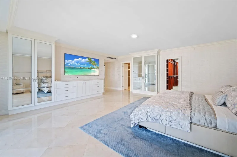 10205 Collins Ave 404, Bal Harbour, Florida, United States. - Photo 23