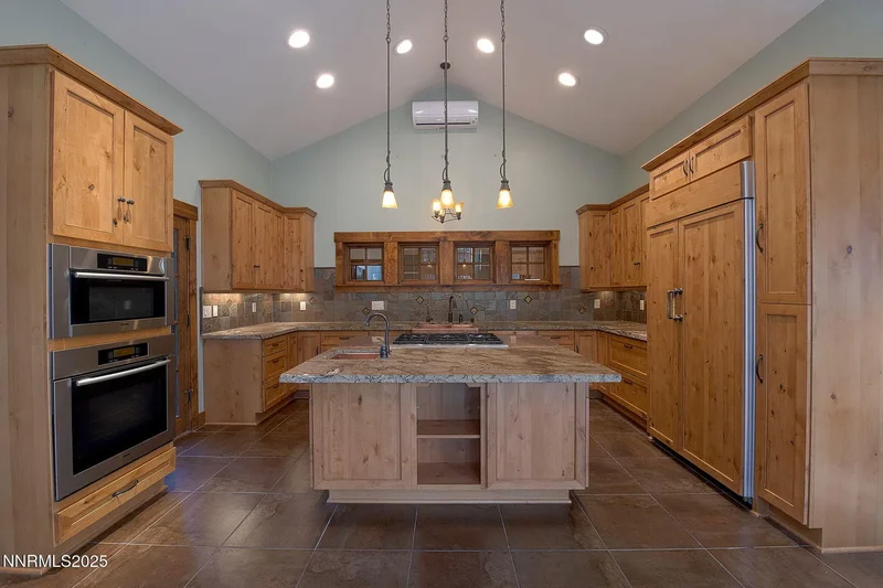 16555 Evergreen Hills Drive, Reno, NV 89511, Reno, Nevada, United States. - Photo 19