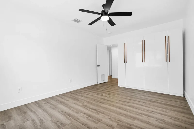 725 81st St, Miami Beach, Florida, United States. - Photo 44
