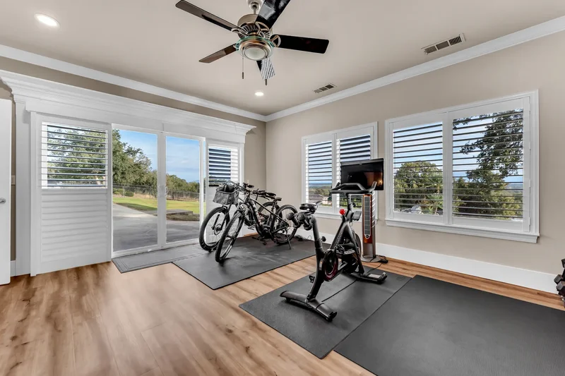 21810 Los Altos Drive , Palo Cedro, CA 96073, Palo Cedro, California, United States. - Photo 17