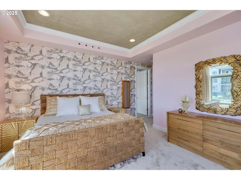 707 N Hayden Island Dr #215, Portland, OR 97217, Portland, Oregon, United States. - Photo 23