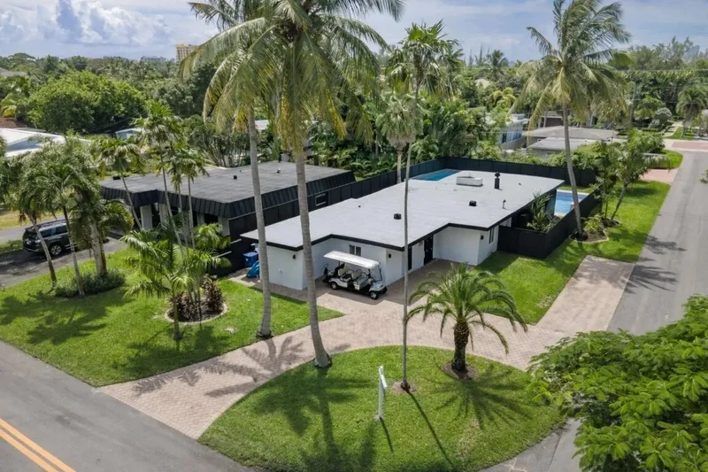 100 NE 22nd Street, Wilton Manors, Florida, United States. - Photo 16