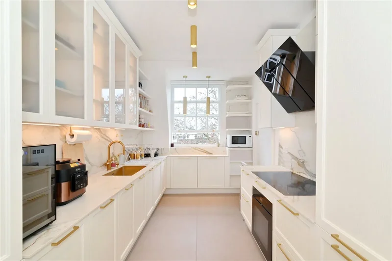 St Stephens Close, Avenue Road, London, England, United Kingdom. - Photo 3
