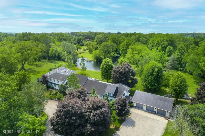 Single Family Home/House - Barrington Hills - United States