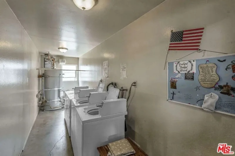 1799 N Hollywood Way, Burbank, California, United States. - Photo 15