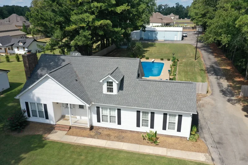 975 Ashport Rd, Jackson, Tennessee, United States. - Photo 2