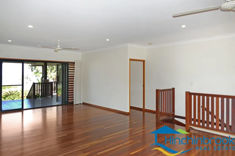 Cardwell, Marine Parade, Cardwell, Queensland, Australia. - Photo 21