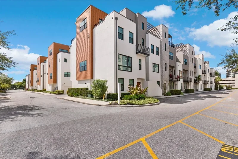 2511 N GRADY AVE 66, Tampa, Florida, United States. - Photo 11