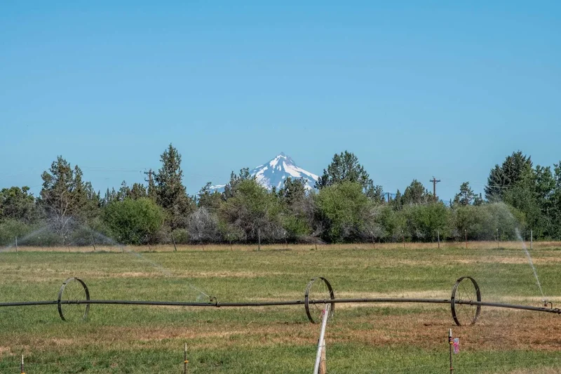 63610 Deschutes Market Rd, Bend, OR 97701, Bend, Oregon, United States. - Photo 21