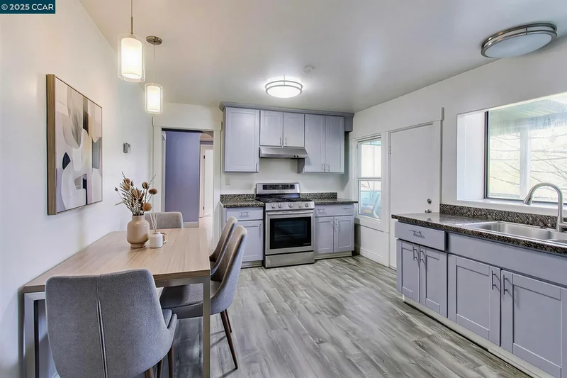 170 Vernon Ter, Oakland, California, United States. - Photo 7