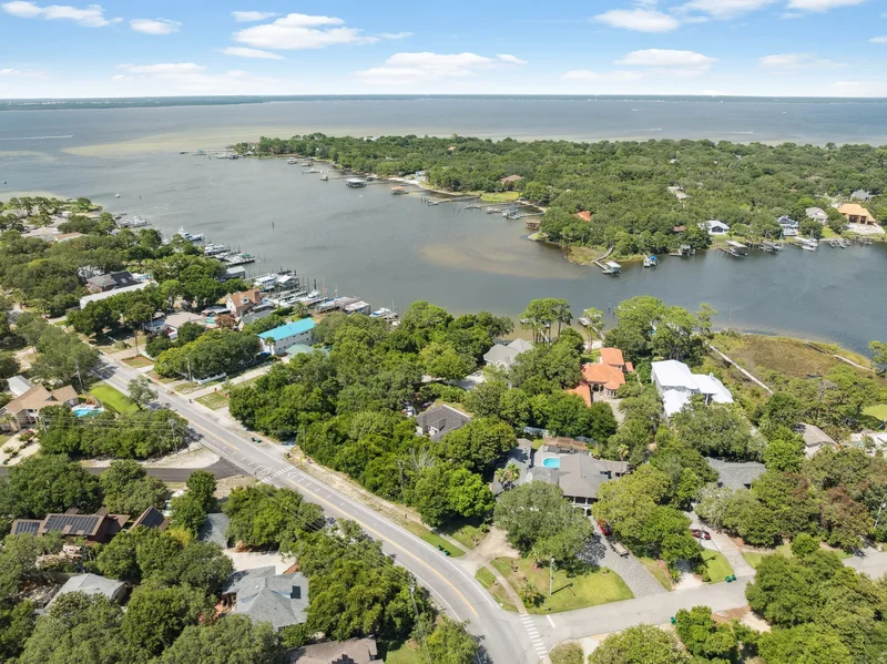 700 and 702 Beach Drive , Destin, FL 32541, Destin, Florida, United States. - Photo 60