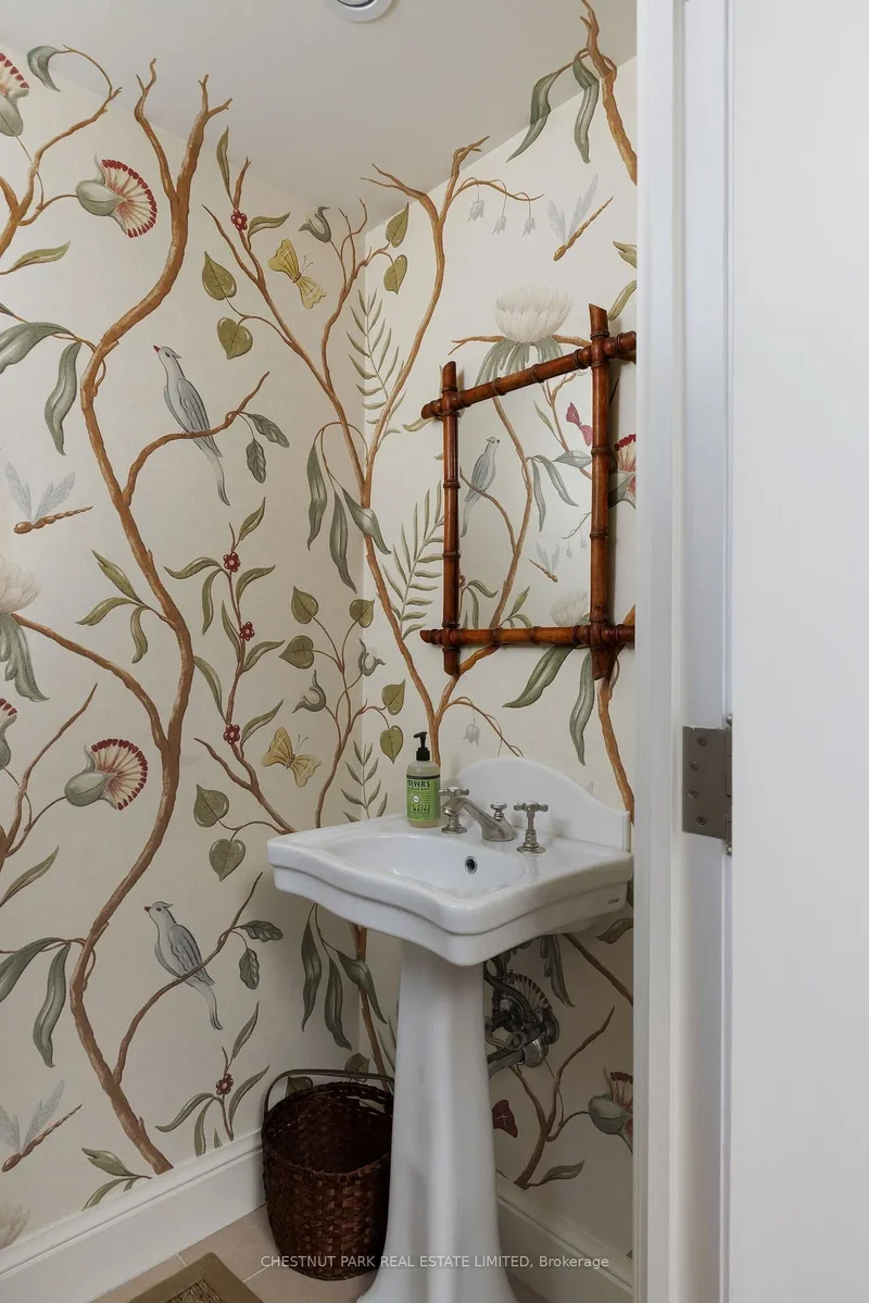 TH6 - 94 Crescent Road, Toronto, Ontario, Canada. - Photo 3
