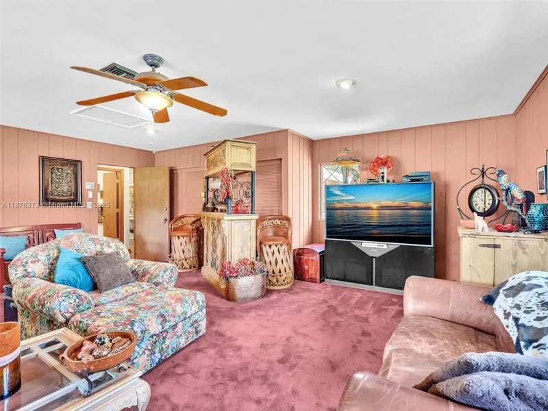 5310 SW 109th Ave, Davie, FL 33328, Davie, Florida, United States. - Photo 14