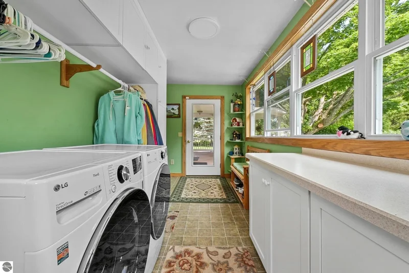 5161 Silver Pines Road, Traverse City, MI, 49685, USA, Traverse City, Michigan, United States. - Photo 59