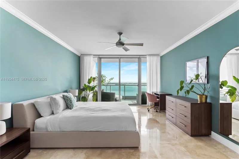 1331 Brickell Bay Dr, Miami, Florida, United States. - Photo 18